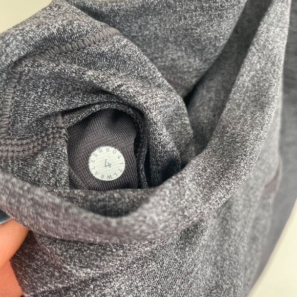 Lululemon | Align High Rise Crop ” Nulu Size 4 Heathered Black Grey - Picture 5 of 6